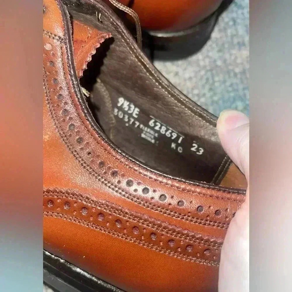 Florsheim Rucci Wingtip Oxford Men’s Size 9.5 Dress Shoe EUC main image 4